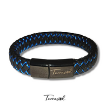 Cargar imagen en el visor de la galería, Pulsera de cuero y acero personalizable.