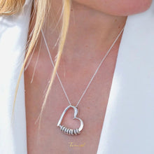 Cargar imagen en el visor de la galería, Collar Corazón, personalizado en acero inoxidable.