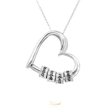 Cargar imagen en el visor de la galería, Collar Corazón, personalizable en acero inoxidable.