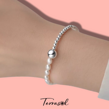 Cargar imagen en el visor de la galería, Pulsera Alba, en Plata de ley 925 y perlas de agua dulce.