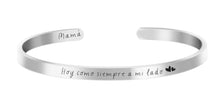 Cargar imagen en el visor de la galería, Brazalete Unisex personalizable en acero 316L. Chapado en oro blanco 18 k.