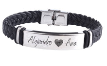 Cargar imagen en el visor de la galería, Pulsera unisex personalizable en acero inoxidable y cuero trenzado.