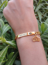 Cargar imagen en el visor de la galería, Pulsera infantil Princess, personalizable en acero 316L chapado en oro 18 k.