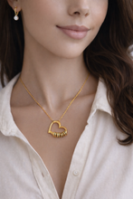 Cargar imagen en el visor de la galería, Collar Corazón, personalizado en acero inoxidable.
